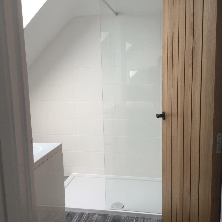 Idyllic Studio Flat วินเชสเตอร์ ภายนอก รูปภาพ